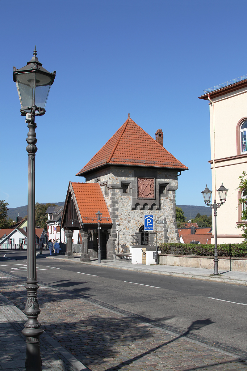 Wachhäuschen neben der Ritter von Marx Brücke
